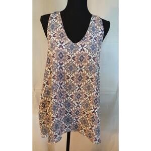 Signature Studio Women's Sleeveless Top Size XL Blue Cream Peach